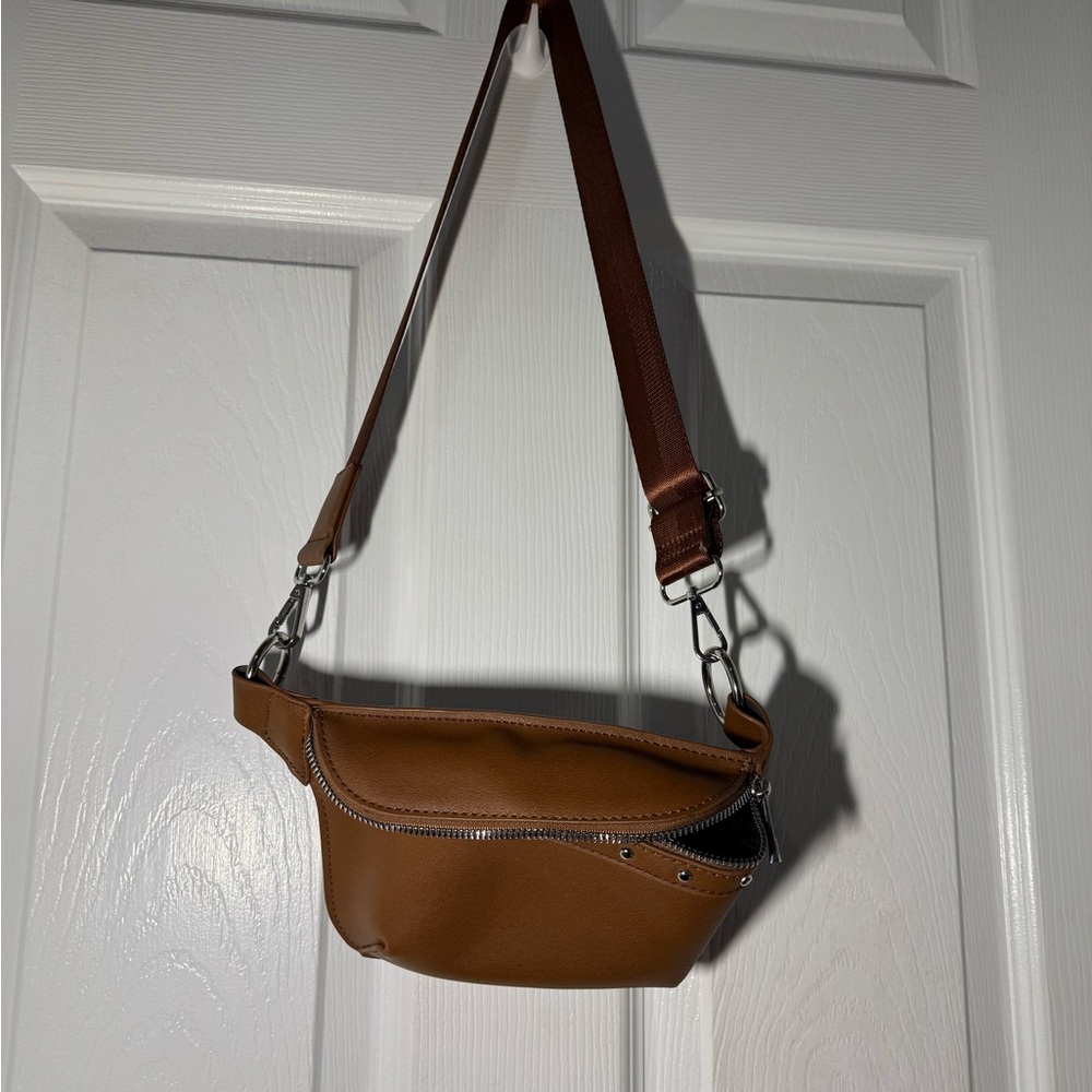 wild fable Brown Faux Leather Crossbody Belt Bag